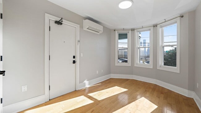 Foto del edificio - 38 Troy St