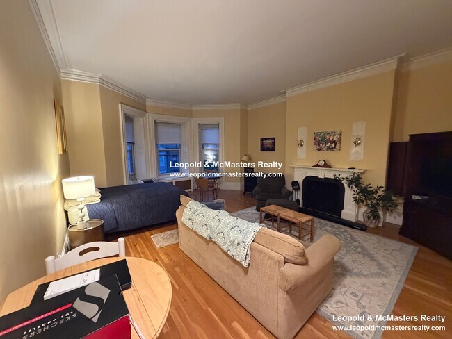 Foto del edificio - 169 Beacon St