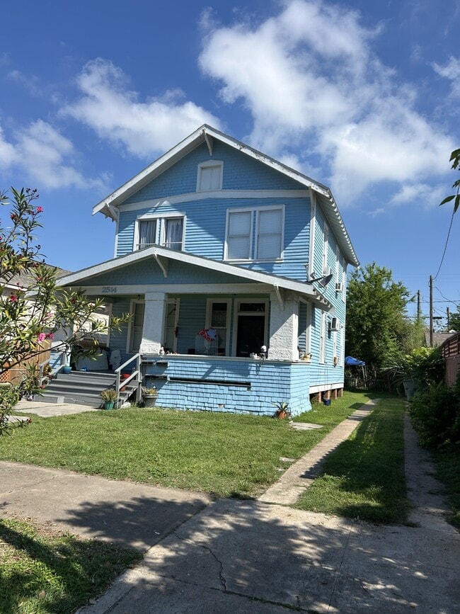 Building Photo - 2514 Avenue M