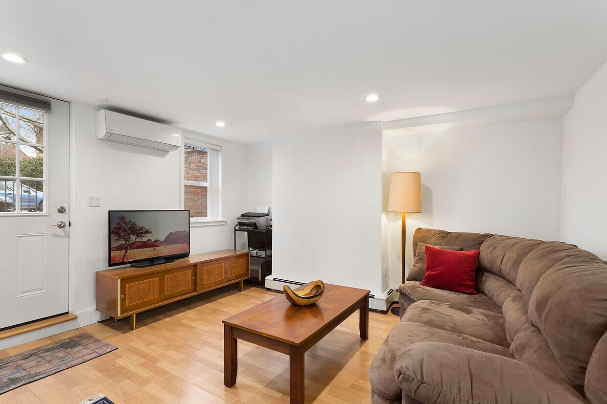 Sala de estar - 274 17th St