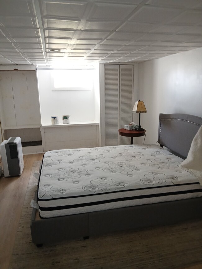 Building Photo - 283 Muthig Rd