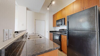 Interior Photo - Preserve at Brentwood