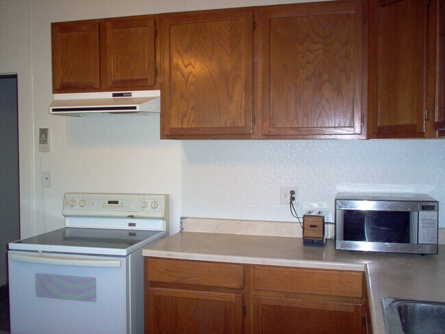 Foto del edificio - 114 S Smithville Rd