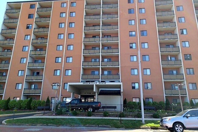 Foto del edificio - 9 N Penn Ave