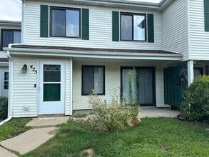 Building Photo - 425 Harrison Ct