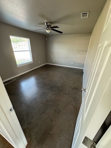 Foto del edificio - 117 Quail Meadows Dr