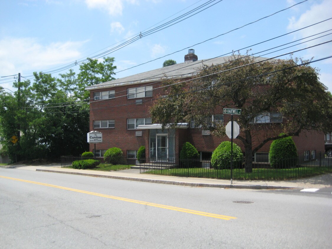 Primary Photo - 577 South St