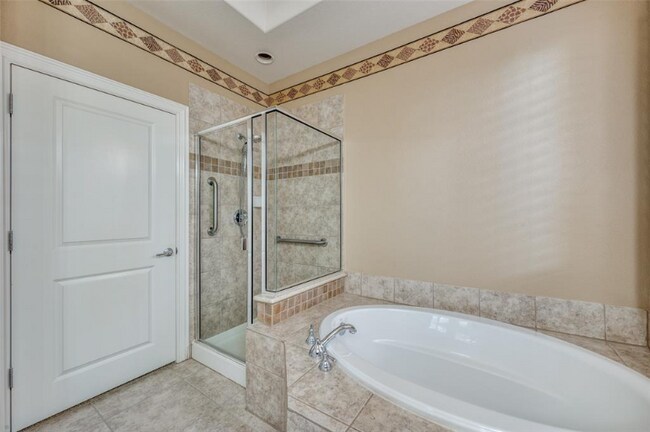 Foto del edificio - 7170 Reflection Bay Dr