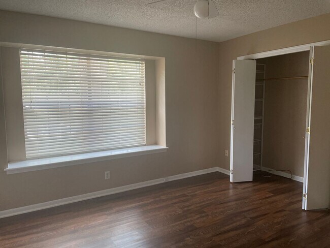 Foto del edificio - 3/2/2 LISD