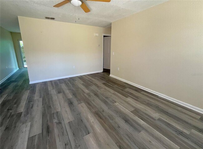 Building Photo - 451 Beech Ave