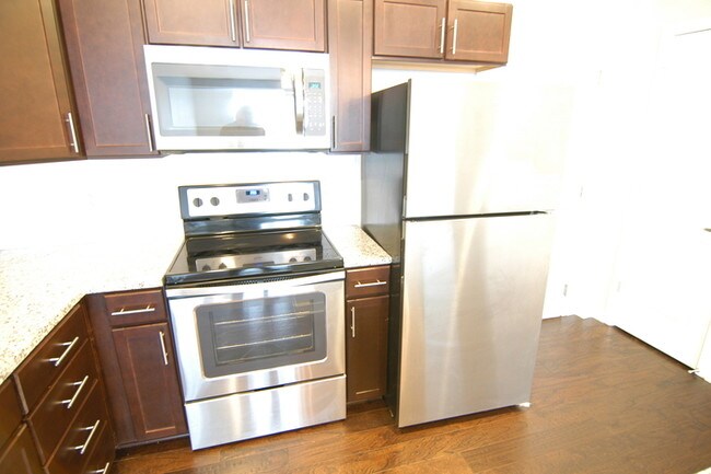 Foto del edificio - 2 Bedroom in Solo East Condos of Nashville!!