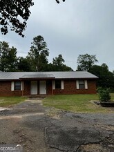Building Photo - 1807 Cedar Shoals Dr