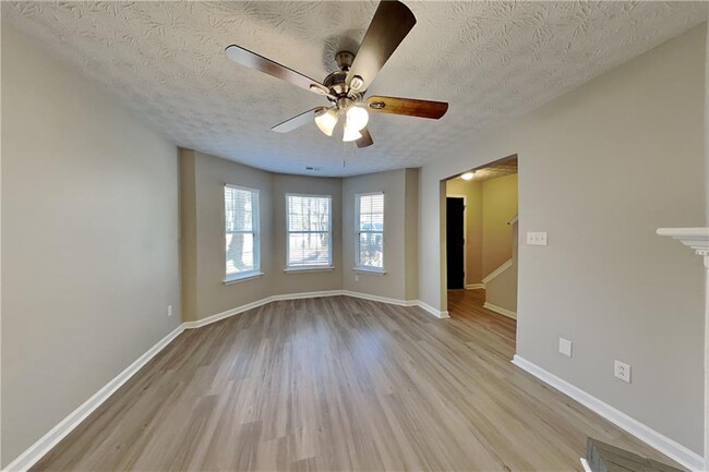 Foto del edificio - 3703 Majestic Dr SW