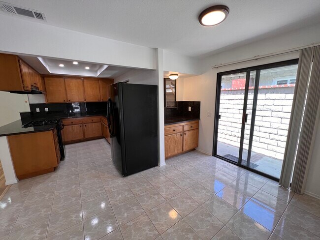 Foto del edificio - 12747 Tehama Cir