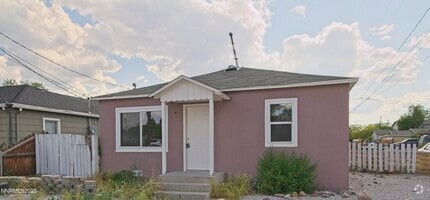 Building Photo - 985 10th St