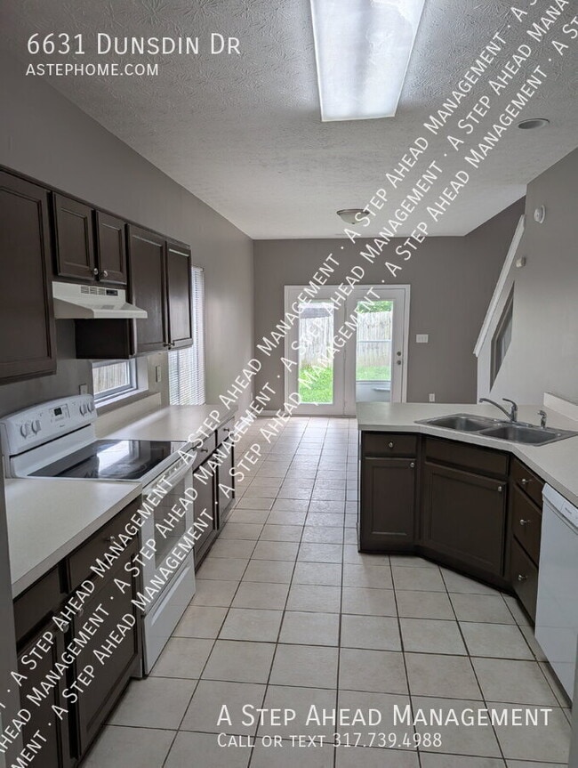 Building Photo - 6631 Dunsdin Dr