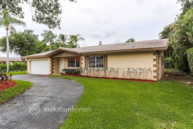 Foto del edificio - 11090 Glenwood Dr