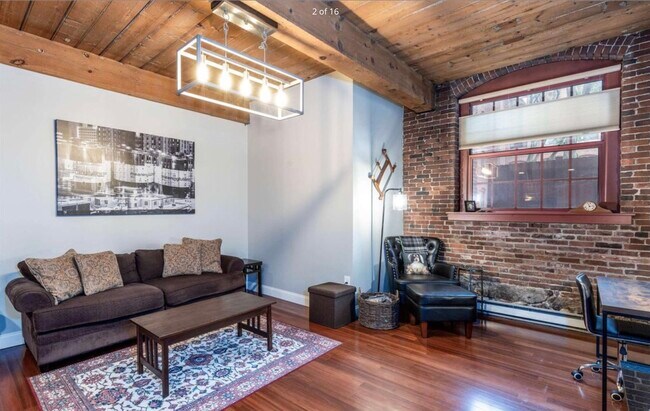 Building Photo - 335 Cypress St