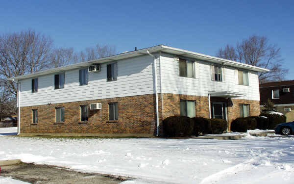 Primary Photo - 477 S Main St