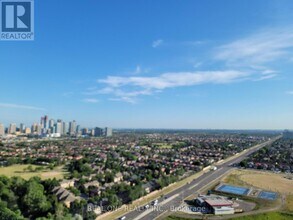 Building Photo - 5025 Four Springs Ave