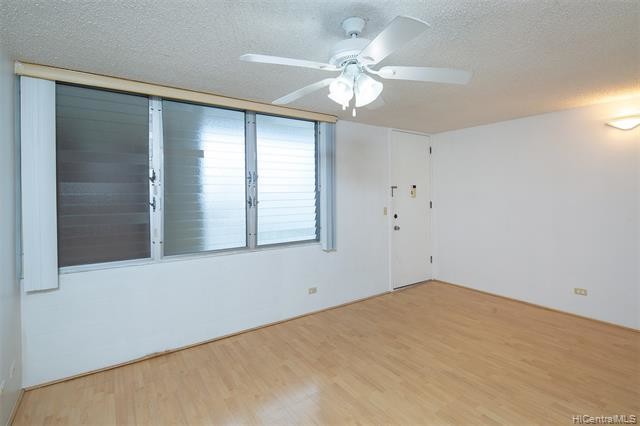 Building Photo - 1650 Piikoi St