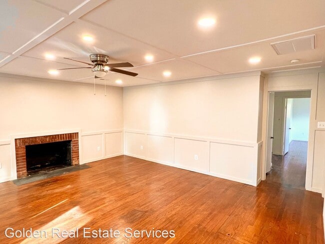 Building Photo - 4 br, 2.5 bath House - 801 2nd Street