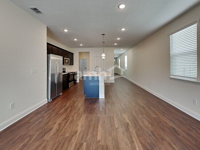 Foto del edificio - 146 Elcano Ln