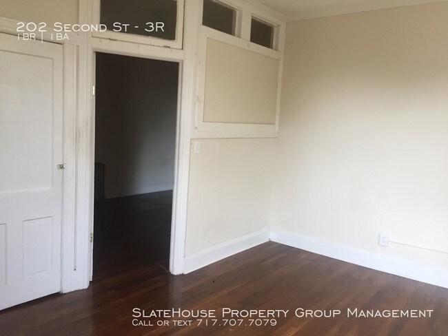 Building Photo - 1 bedroom apartment on the 3rd floor