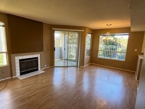 Building Photo - 133 Tidewater Dr