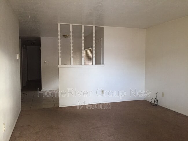 Foto del edificio - 516 Dorado Pl SE
