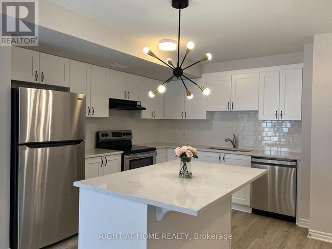 Building Photo - 131 Anthracite Private