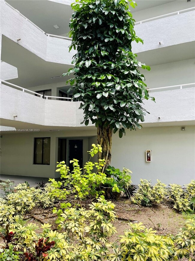 Foto del edificio - 8205 SW 152nd Ave