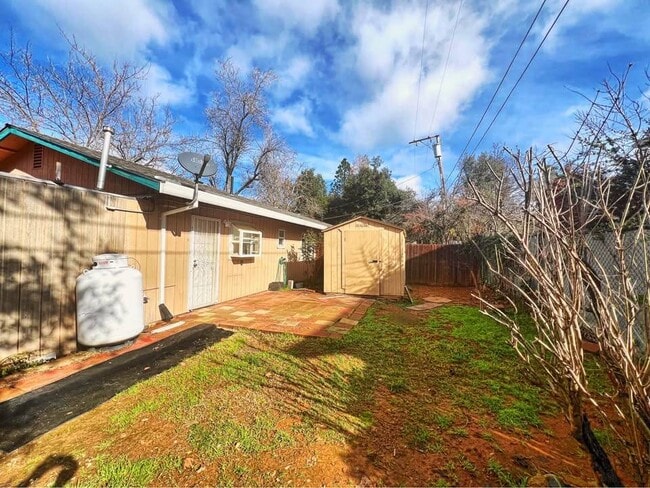 Foto del edificio - 4160 Oro Ln