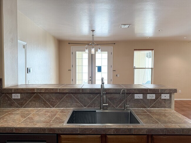 Building Photo - 2771 N Saramano Ln