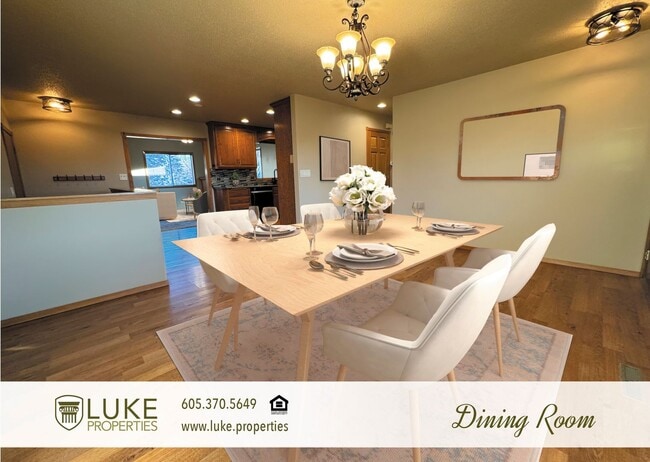 Building Photo - 4600 S Holbrook Ave