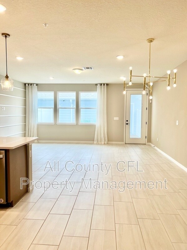 Building Photo - 14580 Orchid Is Dr