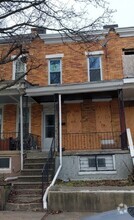 Building Photo - 2106 Sidney Ave