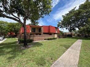 Building Photo - 8273 Severn Dr