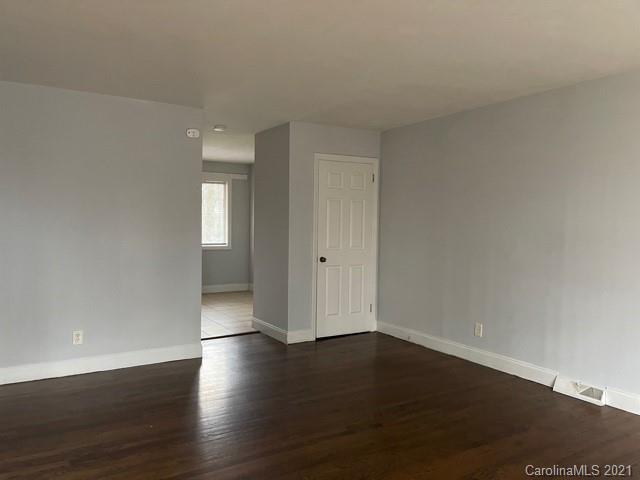 Primary Photo - 535 Camrose Dr