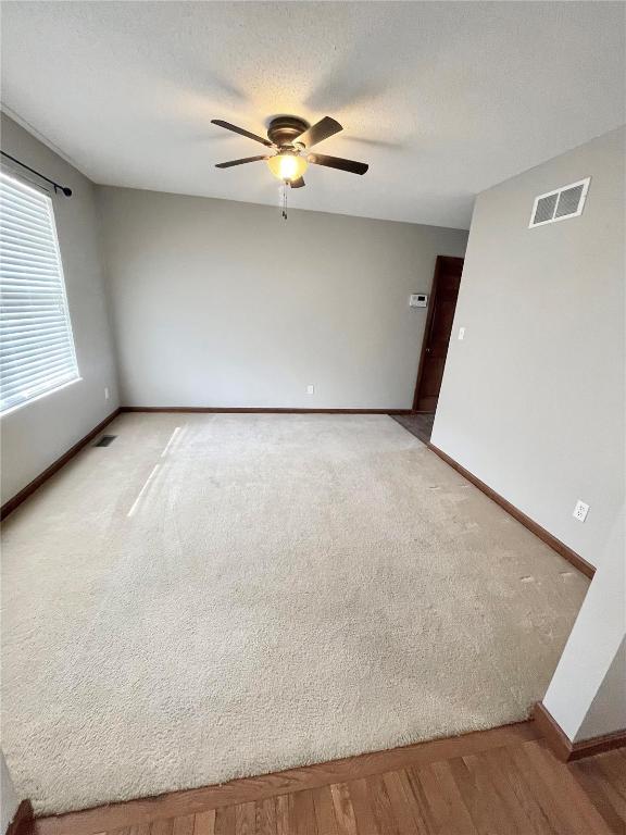 Foto del edificio - 1428 Keck Ridge Dr