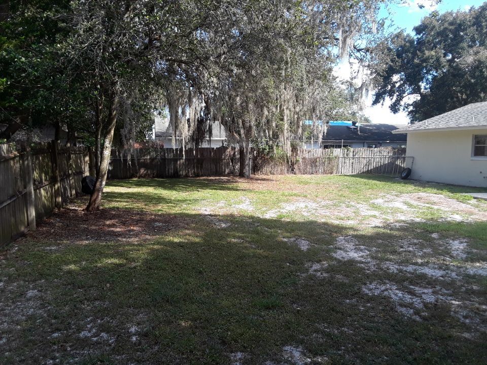 Primary Photo - 1306 Oakwood Ln