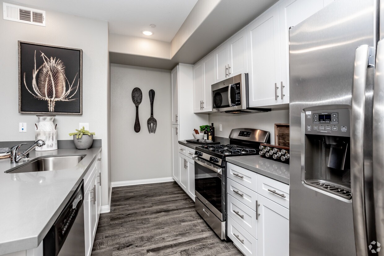 Mitchell Place Apartments Murrieta Ca Apartments Com