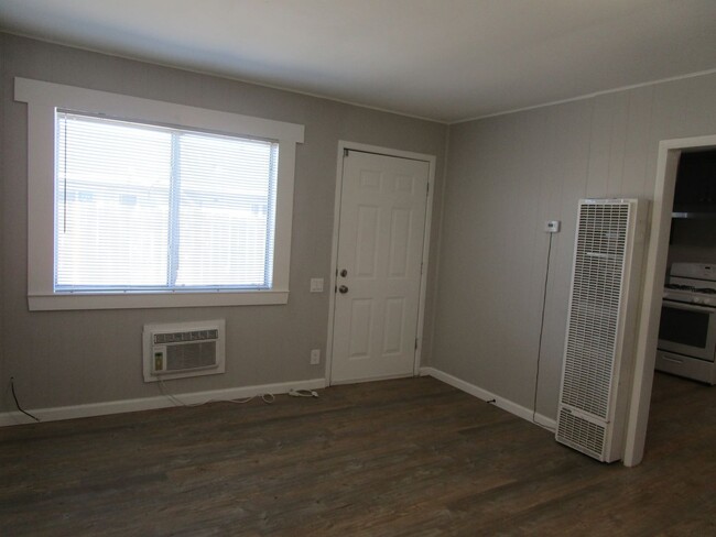Foto del edificio - MOVE-IN SPECIAL: $500 OFF 1ST MONTHS RENT ...
