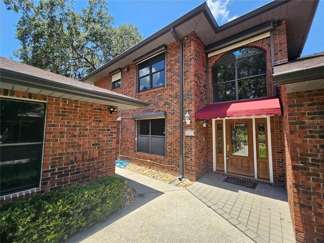 Building Photo - 6539 Brentwood Dr.