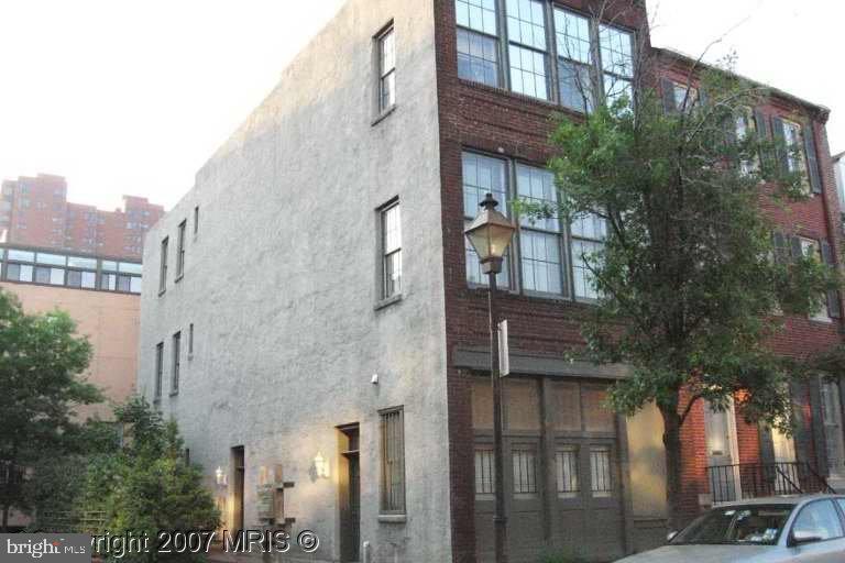 Primary Photo - 511 S Sharp St