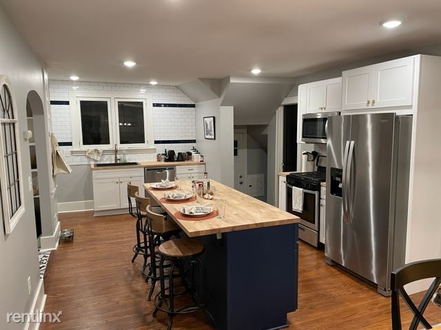 Building Photo - 3 br, 2.5 bath House - 4220 Sturtevant St