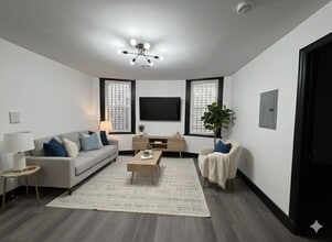 Building Photo - 910 S 18th St