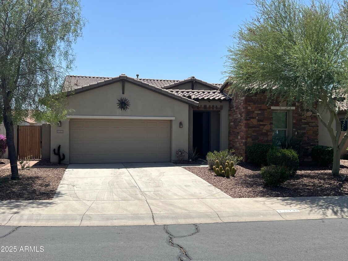 Foto principal - 13732 S 176th Ave