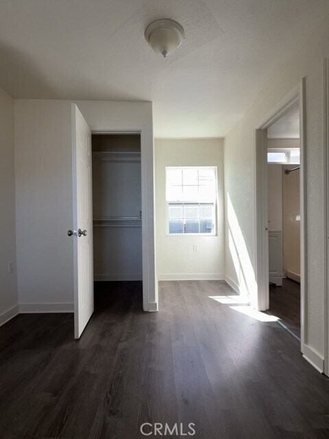 Foto del edificio - 2435 Lakeshore Blvd