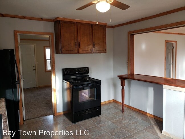 Building Photo - 2 br, 1 bath House - 2435 W Phelps